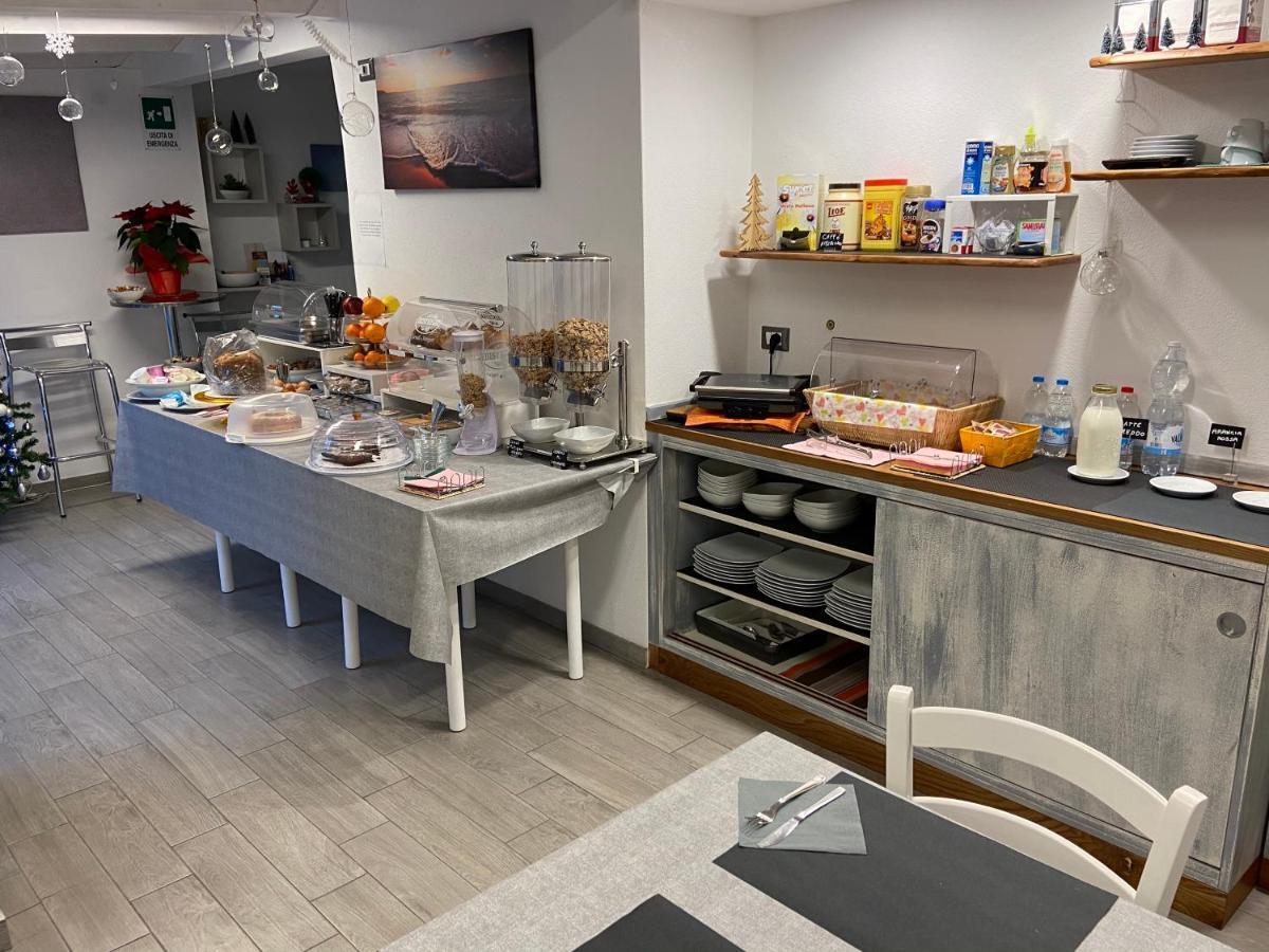Albergo Aduepassi & Servizio Bike Shuttle Finale Ligure Εξωτερικό φωτογραφία