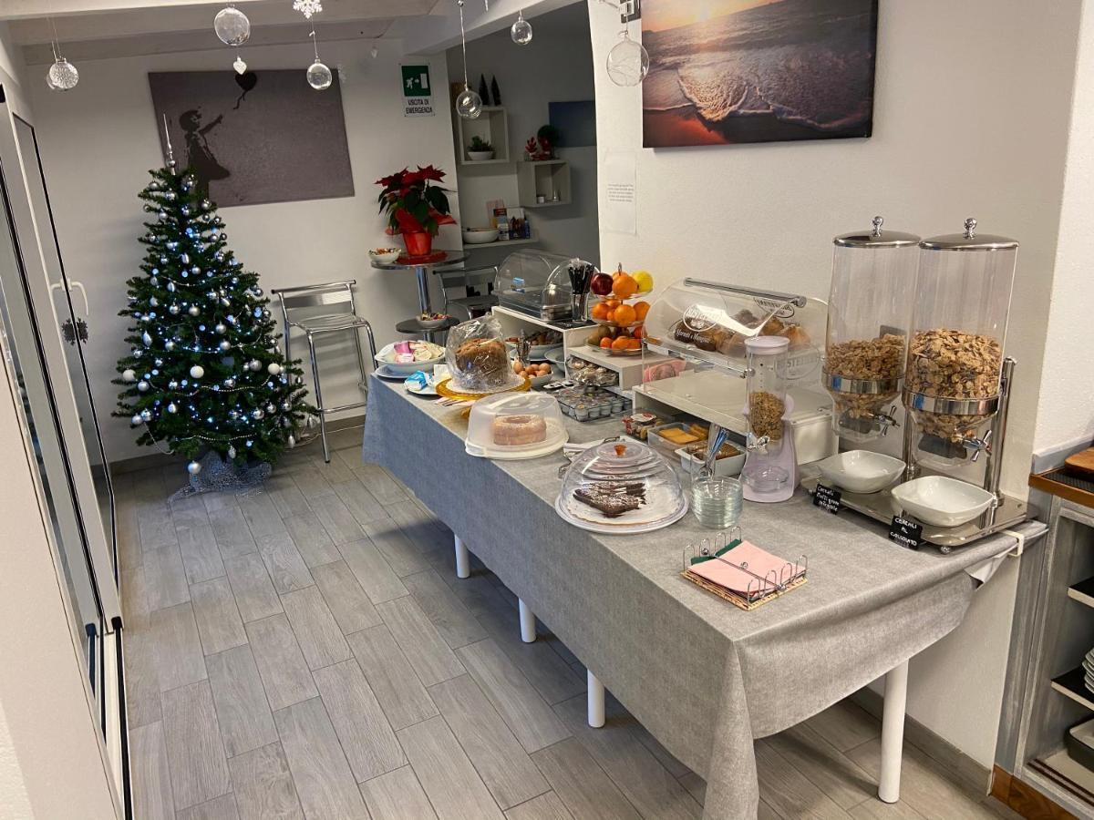 Albergo Aduepassi & Servizio Bike Shuttle Finale Ligure Εξωτερικό φωτογραφία